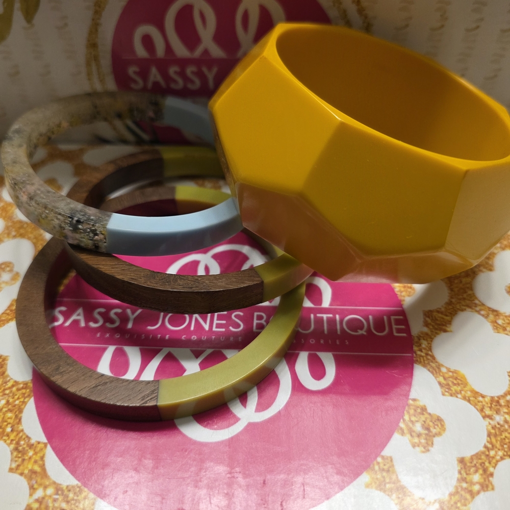 Sassy Jones Yellow and Blue Bangle Set